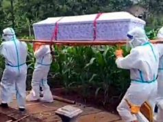 SAR dan Relawan Desa Ikut Memakamkan Jenazah Secara Prokes Covid