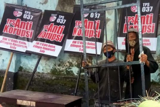Disiapkan TPS Unik di Solo, Tema Antikorupsi Dilengkapi Pintu Terali Besi