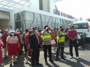Kehadiran TNI-Polri Pastikan Perayaan Natal di Tegal Aman