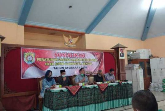 Anggota DPRD Kendal Serentak Sosialisasikan Perbup Nomor 70 Tahun 2020