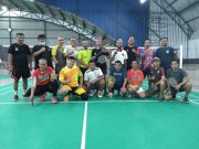 Pengurus KONI Kota Semarang dan KONI Magetan Main Badminton Bareng