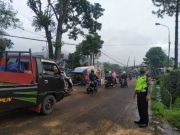 Truk Tangki Terguling di Jalur Maut Kertek, Tiga Korban Terluka