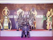 Fashion Show Bermasker Kado Untuk Ibu, Pertama Kali Digelar Secara Virtual di Tanah Air