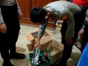 Razia Miras, Polisi Sita Puluhan Botol Minuman Beralkohol di Grobogan