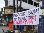 Spanduk Dukungan Pembubaran FPI Tersebar di Kudus