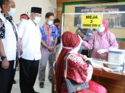 Bupati Kebumen: Vaksin Aman dan Halal, Masyarakat Tak Perlu Khawatir
