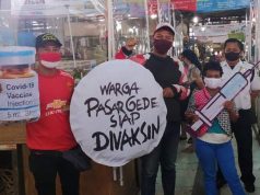 Kampanye Vaksin Gaya Solo, Bawa Replika Jarum Suntik Ukuran Jumbo