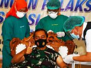 Pangdam IV/Diponegoro Juga Disuntik Vaksin Covid 19 Perdana di RS Tugurejo Semarang