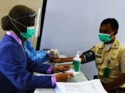 Tenaga Kesehatan Jajaran Kodam IV/Diponegoro Terima Vaksinasi Tahap Pertama