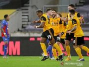Wolverhampton Lewati Crystal Palace