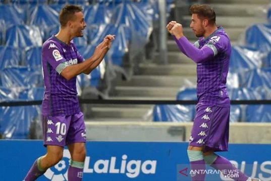 Sociedad Diimbangi Betis 2-2