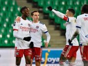 Lyon Menang Telak 5-0 dalam Derbi Rhone-Alpin