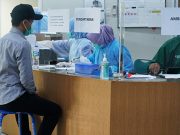 Karyawan Kedokteran Gigi Dites Swab Dan Suplemen