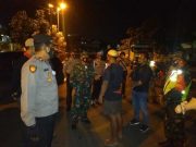 Operasi Yustisi 3 Pilar, Polsek Semarang Barat Bubarkan Kerumunan Massa