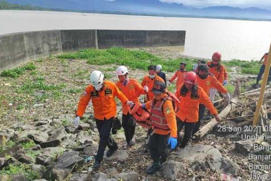 Bocah Tenggelam Ditemukan di Waduk Mrica