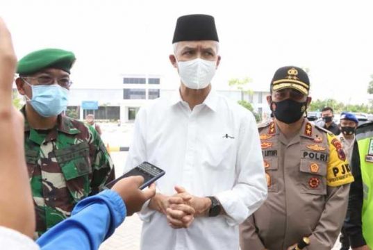 Jenazah Habib Ja’far Tiba di Bandara A Yani Langsung Dibawa ke Kudus