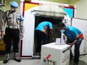 Vaksin Covid di Gudang Dinas Kesehatan Dijaga Ketat