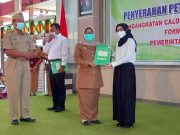 Bupati Tegal Serahkan SK CPNS