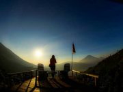 Bukit Sikapuk, Destinasi Wisata Baru Dieng dengan View Hamparan Awan Putih