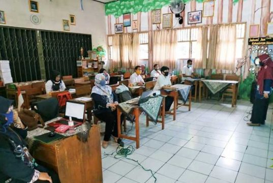 Tim PKM USM Lakukan Kegiatan di SD Negeri Pedurungan