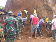 Tanah Longsor di Gunung Tugel Sukoharjo Berhasil Disingkirkan