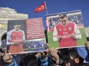 Bola Cinta Mesut Oziel