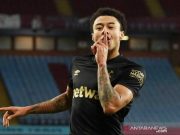 Debut Gemilang Lingard Bantu West Ham Pecundangi Villa 3-1