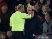 Mourinho Turut Bersimpati kepada Wasit Inggris Mike Dean