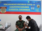 Divaksin Tahap Kedua, Dandim 0709 Kebumen Yakinkan Masyarakat Vaksin Aman