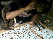 Paradoks “World Carving Centre” Jepara