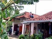 Di Kota Tegal 125 Rumah Rusak Diterjang Angin Puting Beliung