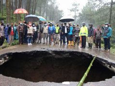 Jalan Brebes-Tegal Ambles Sudah Ditangani