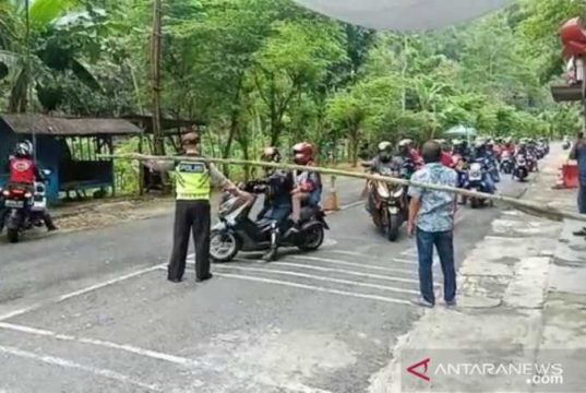 Gunung Kidul Periksa Keterangan Negatif Covid-19 Wisatawan Secara Acak