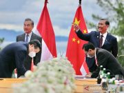 Wang Telepon Luhut, China Siap Tingkatkan Kerja Sama Vaksin dengan RI