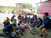 Peduli Anak Jalanan, Mahasiswa Magang Gelar Sekolah Kolong Jembatan