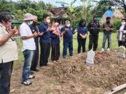 Pengurus PWI Blora Ziarah ke Makam Wahono