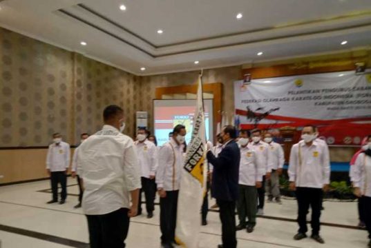 Bambang Raya Lantik Pengurus Forki Grobogan, Jateng Targetkan Raih Lima Emas di PON XX