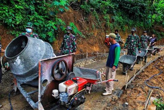 Program TNI Manunggal Membangun Desa Menjadi Harapan Baru Masyarakat