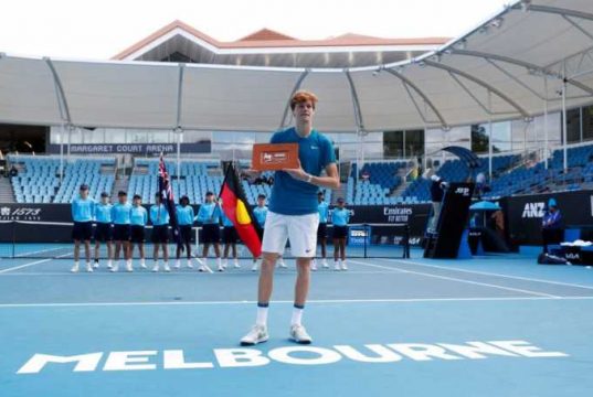 Jannik Sinner Rebut Gelar Great Ocean Road Open