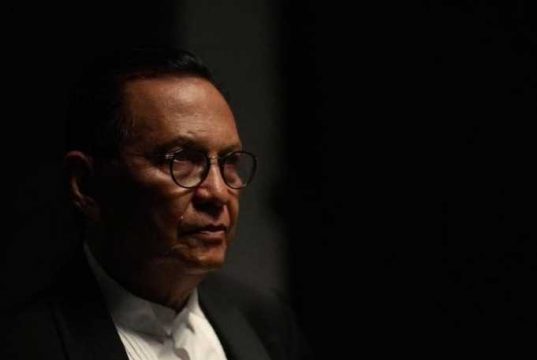 Roy Marten Positif Terpapar Covid-19, Gading Beri Semangat