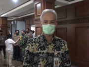 Reaksi Ganjar usai Diviralkan Tak Pernah Shalat…