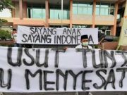 Penerbit PT Tiga Serangkai Minta Maaf, Ganjar; Saya Tidak Mempermasalahkan