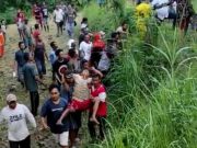 Sang Ayah Histeris, Anaknya Ditemukan Tewas Tenggelam di Sungai