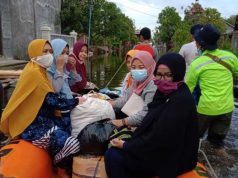 Majelis Dzikir As-Samawat Bantu Korban Banjir