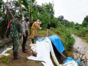 Bupati Jepara Serahkan Banlog untuk Warga Terdampak Banjir