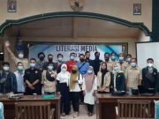 Senang Bisa Belajar Hindari Hoaks dan Menulis dari Para Wartawan