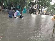 Genangan Air Capai 80 Cm, Arus Lalin di Jenderal Sudirman Dialihkan