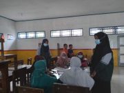 Mahasiswa FKIP Unissula KKN di Jatingarang Bodeh Pemalang