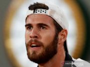 Kachanov Lolos dari Tekanan Wawrinka dalam Babak Pertama Rotterdam