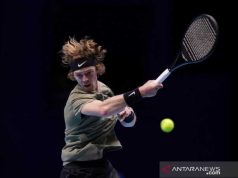 Rublev Kalahkan Tsitsipas untuk ke Final Rotterdam Open